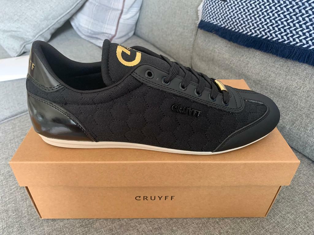 cruyff trainers size 9